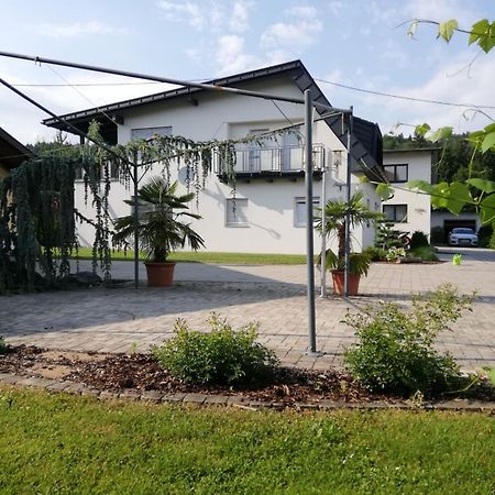 Gemuetliche Wohnung In Velden! Velden am Wörthersee Εξωτερικό φωτογραφία