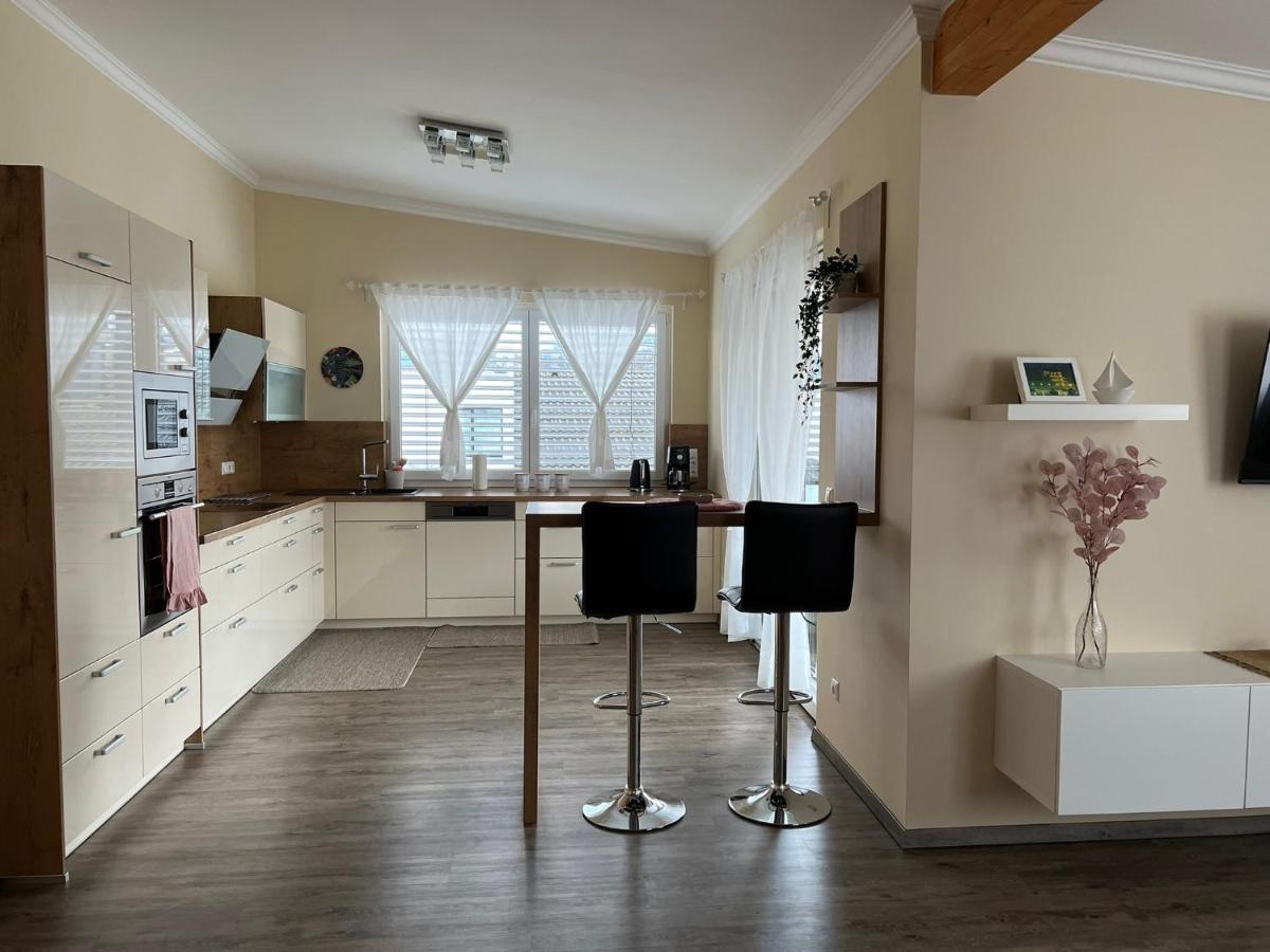 Gemuetliche Wohnung In Velden! Velden am Wörthersee Εξωτερικό φωτογραφία