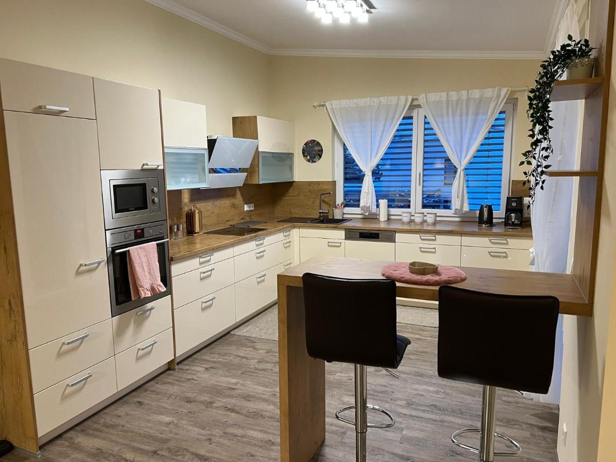 Gemuetliche Wohnung In Velden! Velden am Wörthersee Εξωτερικό φωτογραφία
